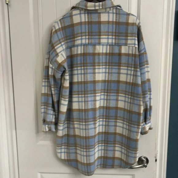 Plaid Button-Up Shacket Jacket - Blue & Tan - Picture 2 of 9